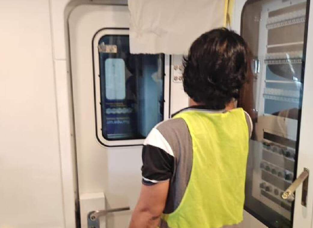 LRT 3 Train